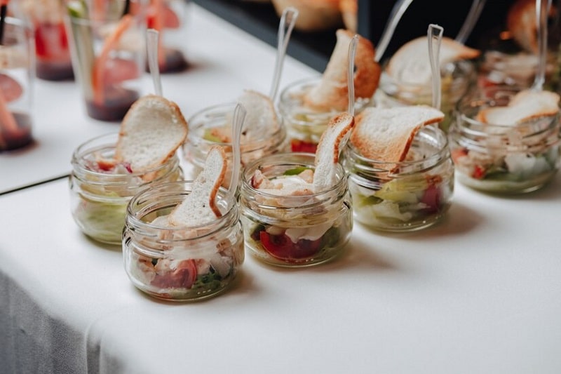 برنامهریزی برای خدمات پذیرایی و انتخاب منو عروسی برنامهریزی برای خدمات پذیرایی و انتخاب منو عروسی