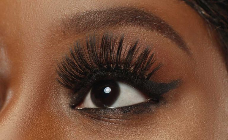 چرا نباید همیشه از مژه مصنوعی استفاده کنید؟